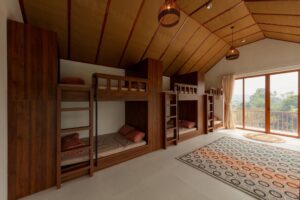 Trần cót ép nhân tạo