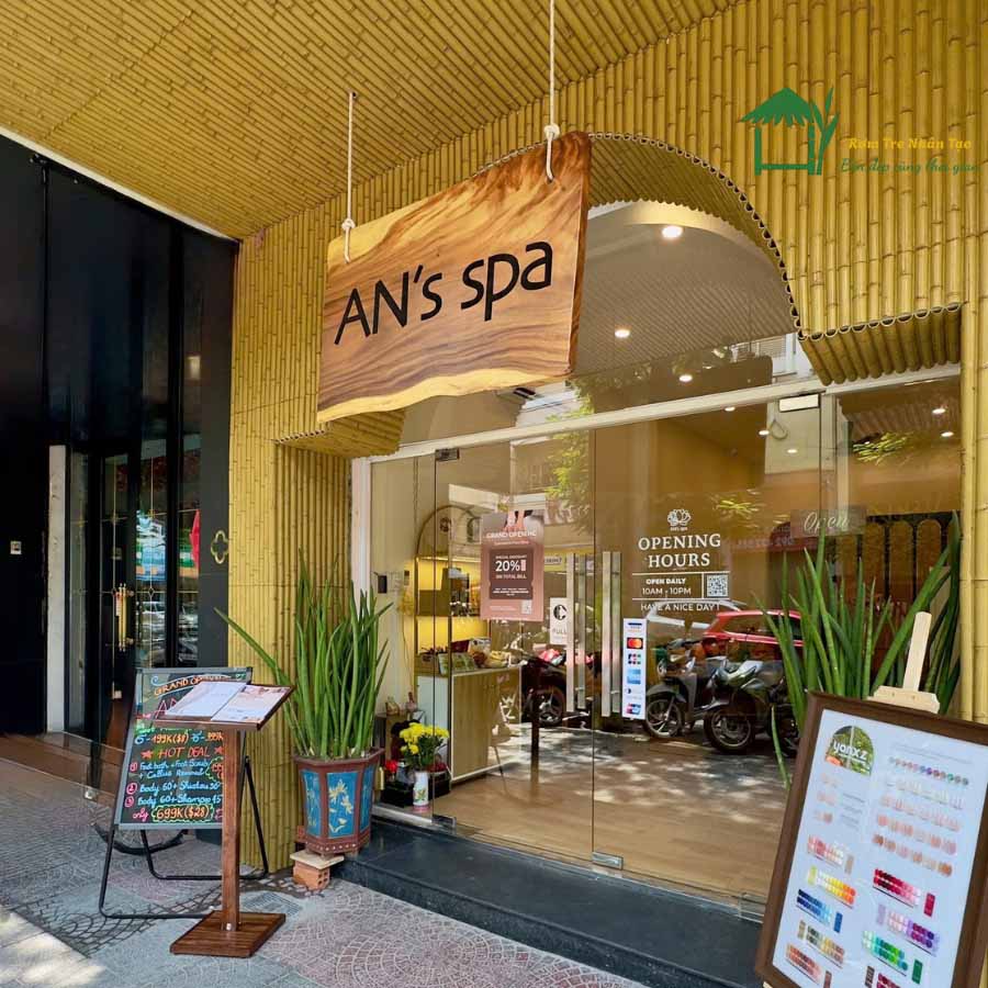 Tre nhân tạo ốp tường trang trí spa hiện đại